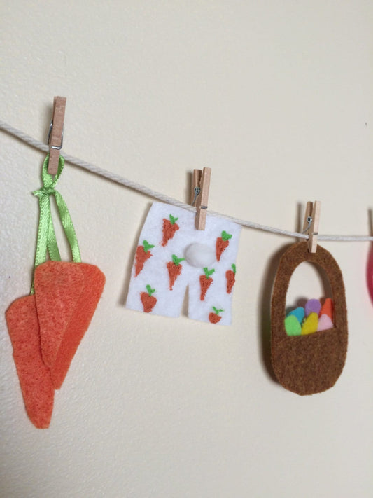 Miniature Easter Felt Clothesline