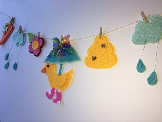 Springtime April Showers Duck Chick Bees Carrot Clothesline Banner Garland Bunting Home Decor Baby Shower Decoration