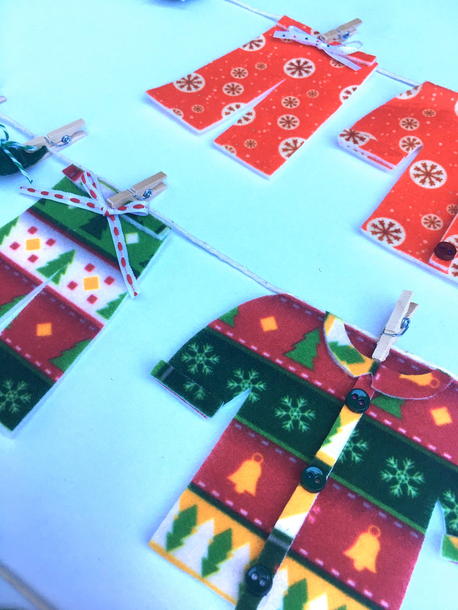 Vintage Christmas Pajamas Holiday Miniature Clothesline Banner Bunting Garland Wall Hanging Decoration