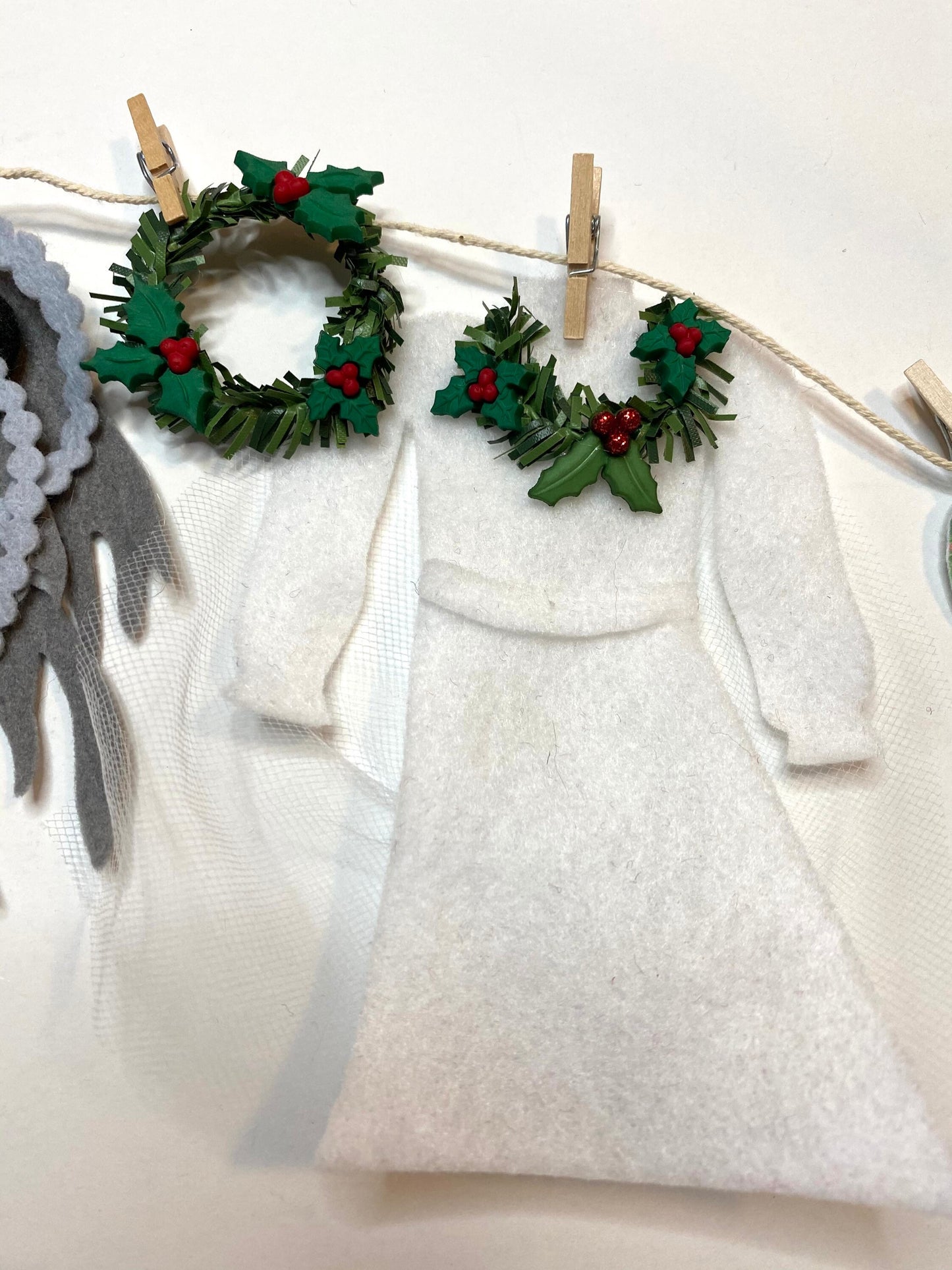 The Christmas Carol Miniature Felt Clothesline Banner Garland Bunting Wall Hanging Decoration
