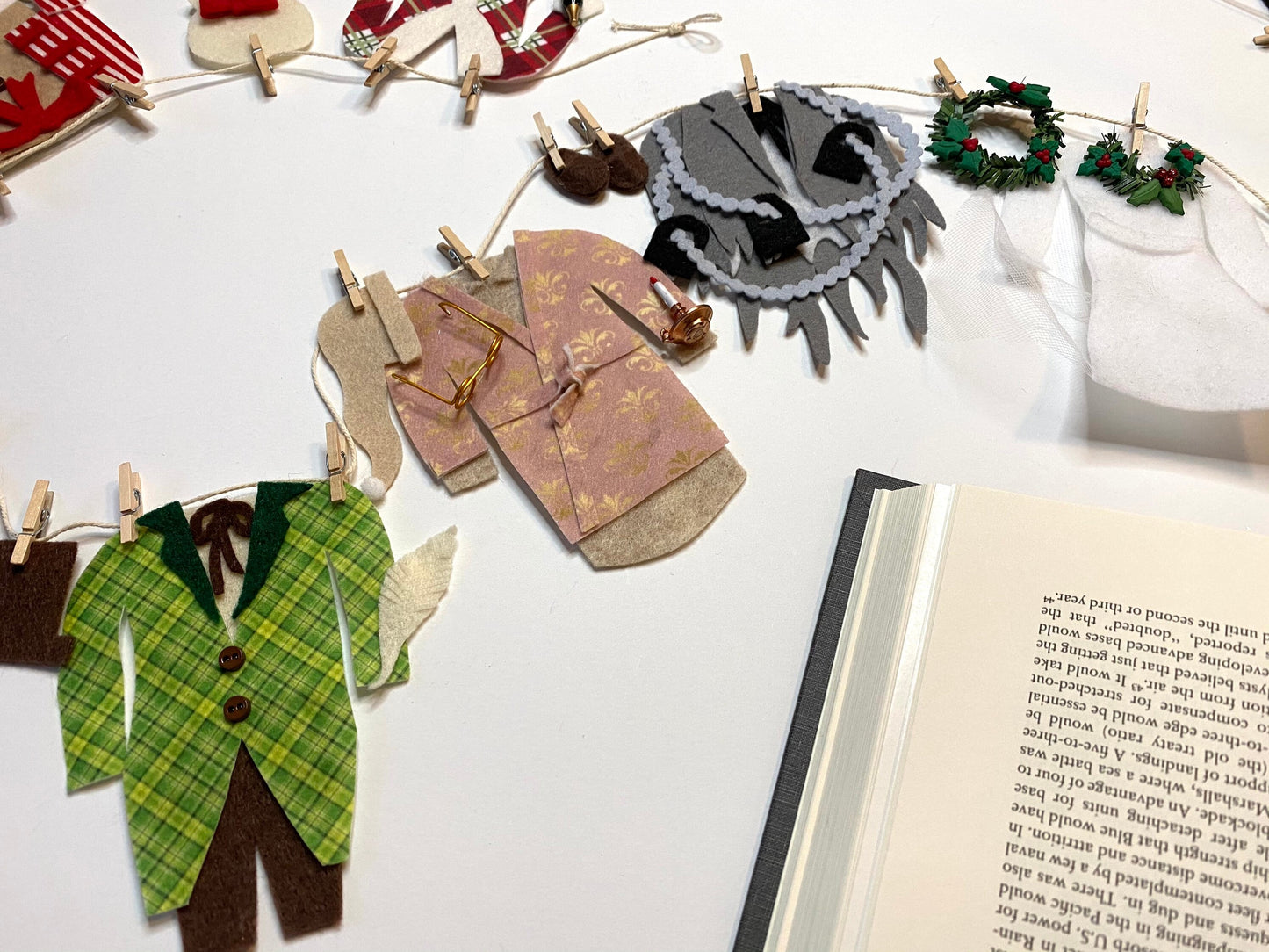 The Christmas Carol Miniature Felt Clothesline Banner Garland Bunting Wall Hanging Decoration
