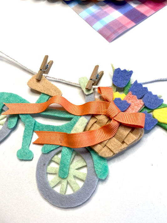 Spring Cottage Bicycle Banner Miniature Felt Bunting Garland Wall Hanging Decoration