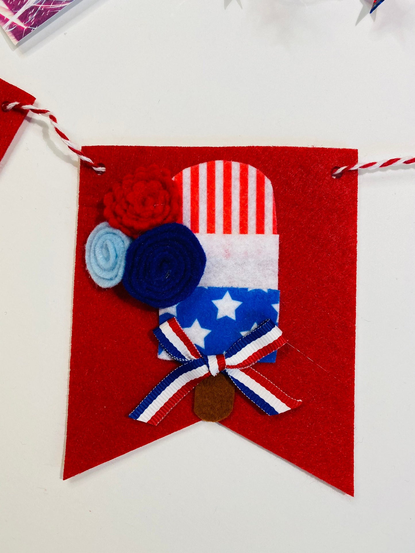 Patriotic Popsicle Summer Felt Banner Garland Bunting Wall Hanging Decoration for Independence Day & Fourth of July
