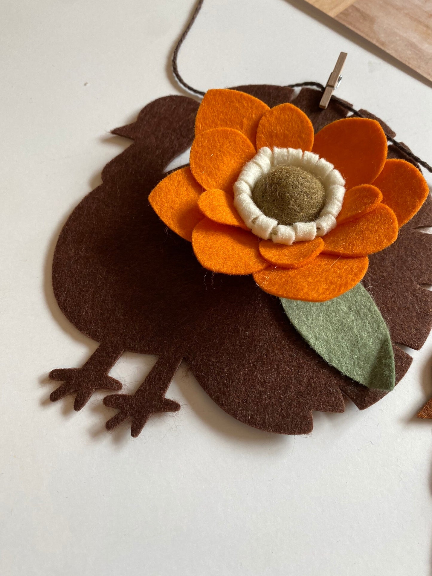 Turkey Banner Thanksgiving Garland with Fall Felt Flowers Decoration Autumn Wall Hanging for November