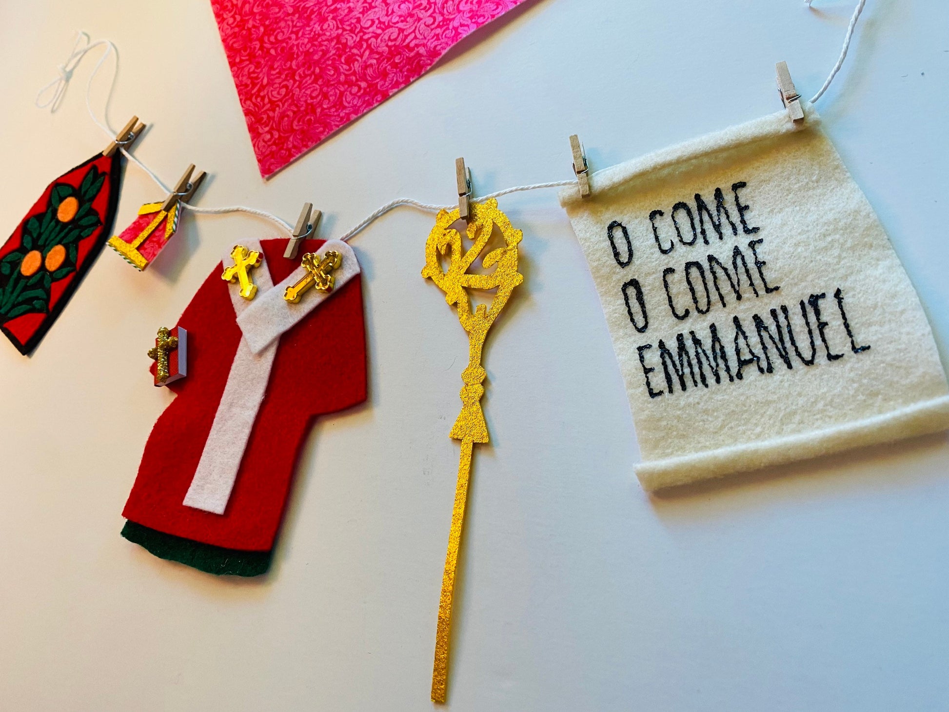 Saint Nicholas Miniature Clothesline Banner Garland Bunting Wall Hanging Decoration for Christmas