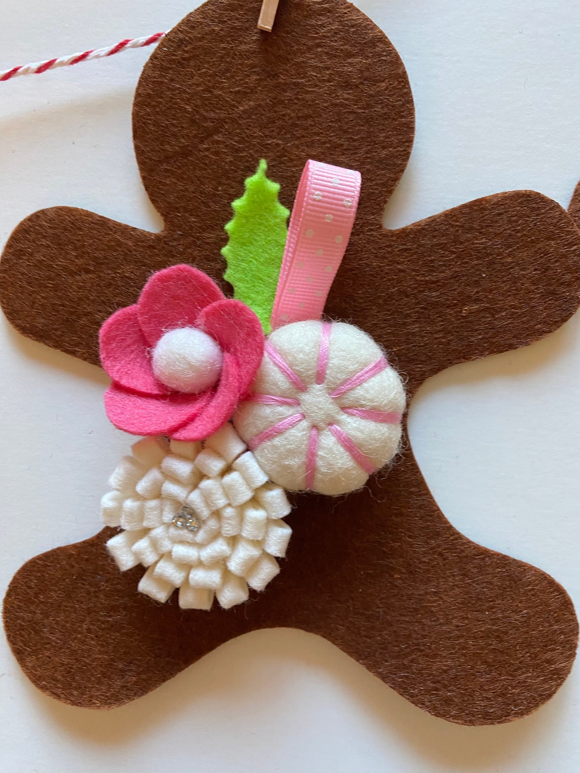 Gingerbread Man Cookie Banner, Christmas Felt Flower Garland Bunting with Wool Peppermint Candies
