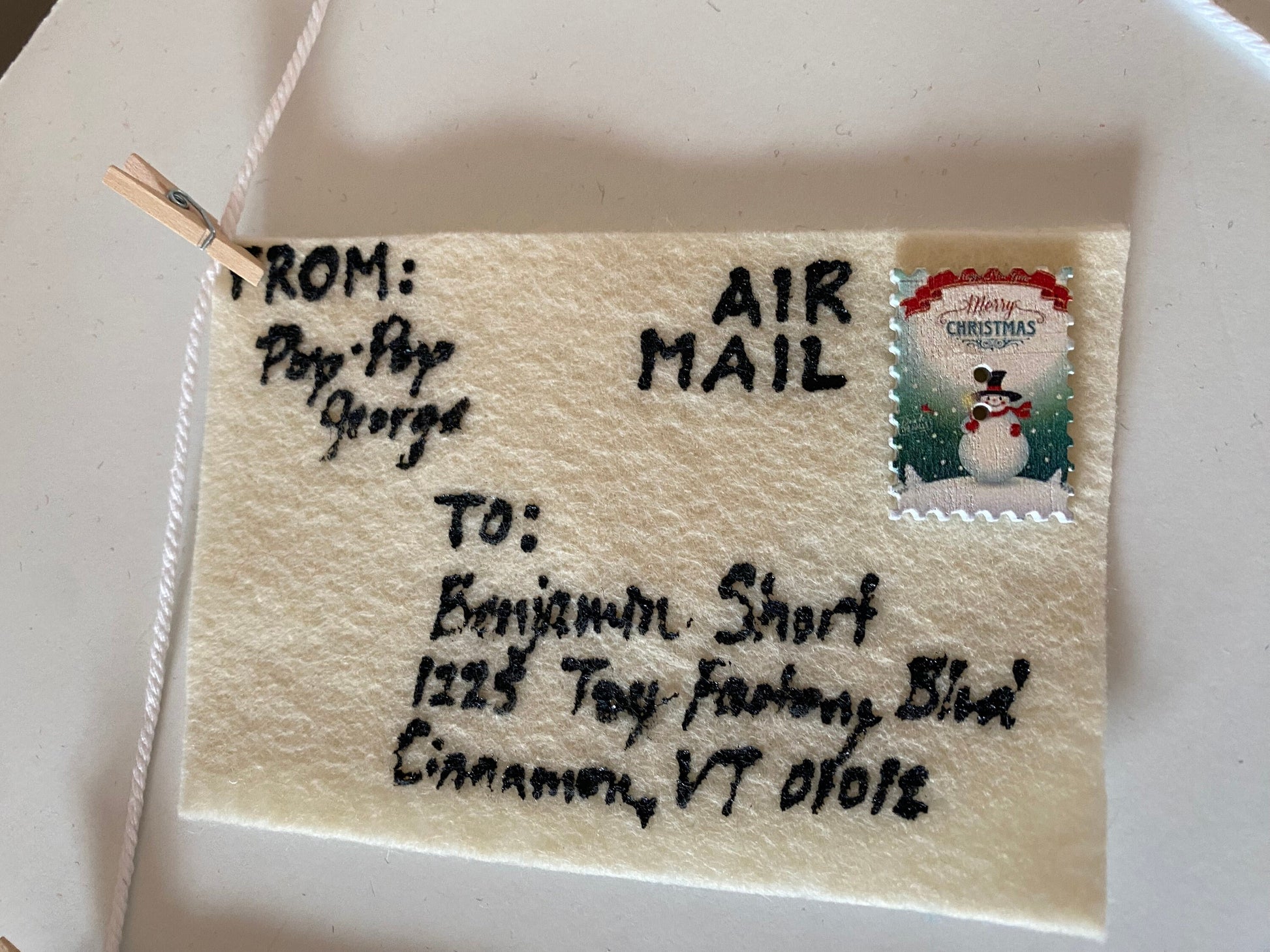 Christmas Cards Felt Banner, Letters to Santa Garland, Envelopes with Stamps Bunting, December Decoration