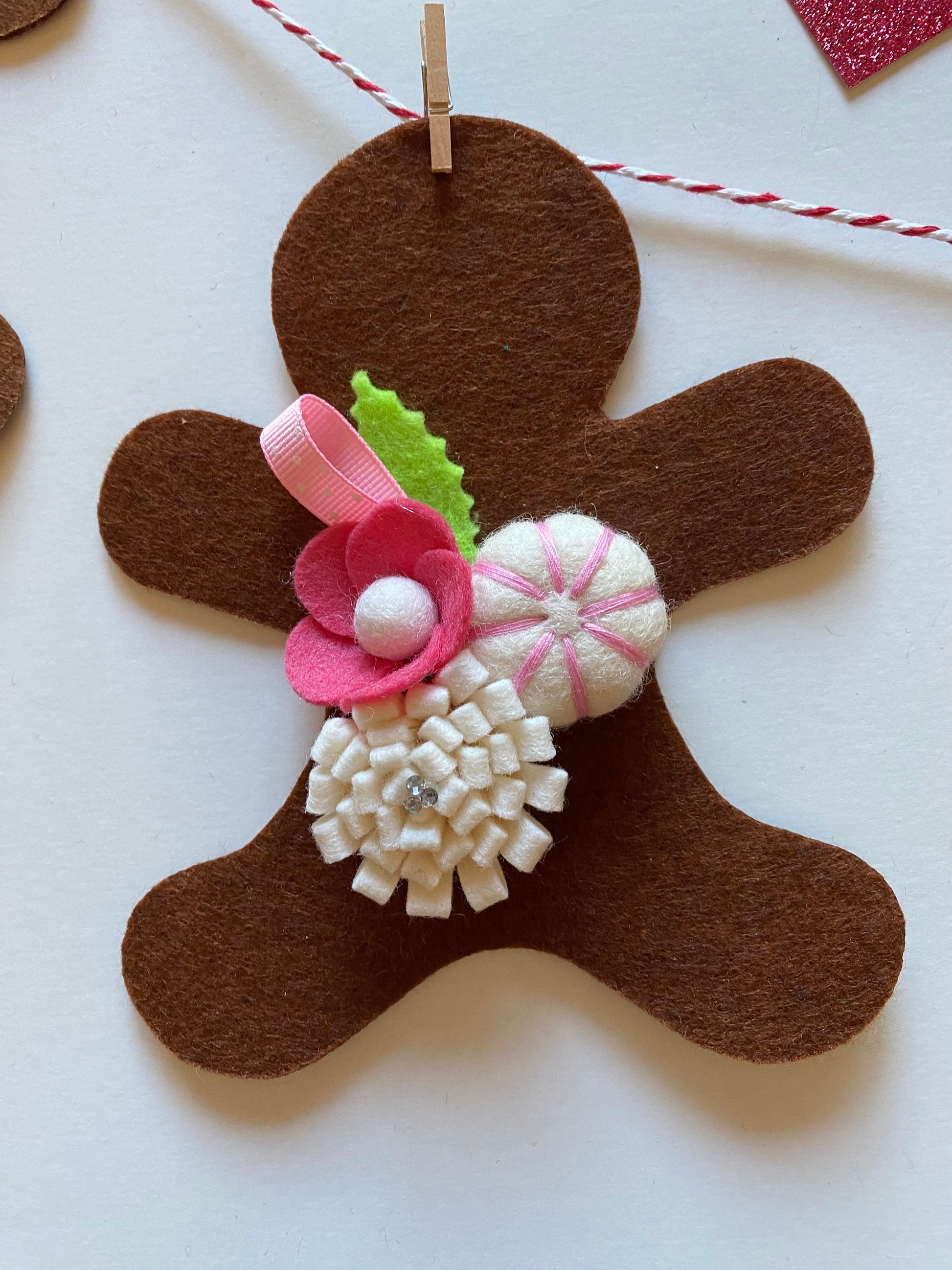Gingerbread Man Cookie Banner, Christmas Felt Flower Garland Bunting with Wool Peppermint Candies