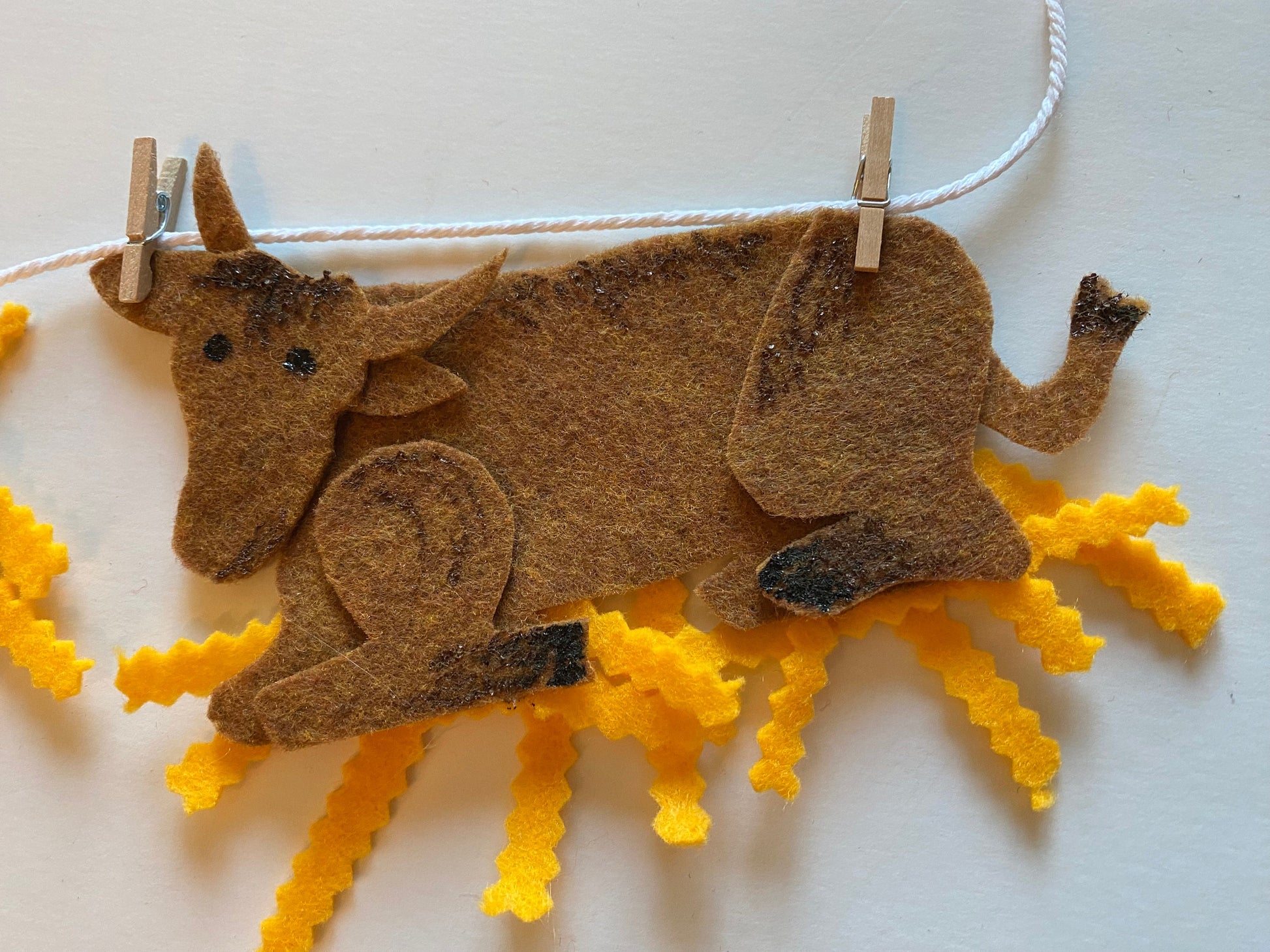Nativity Animals Felt Banner, Christmas Garland, Baby Jesus in a Manger Bunting for Home Decoration