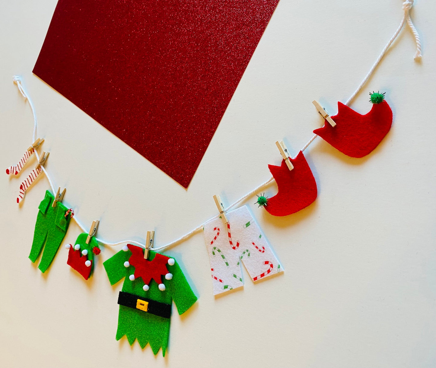 Elf Laundry Clothesline Christmas Decoration