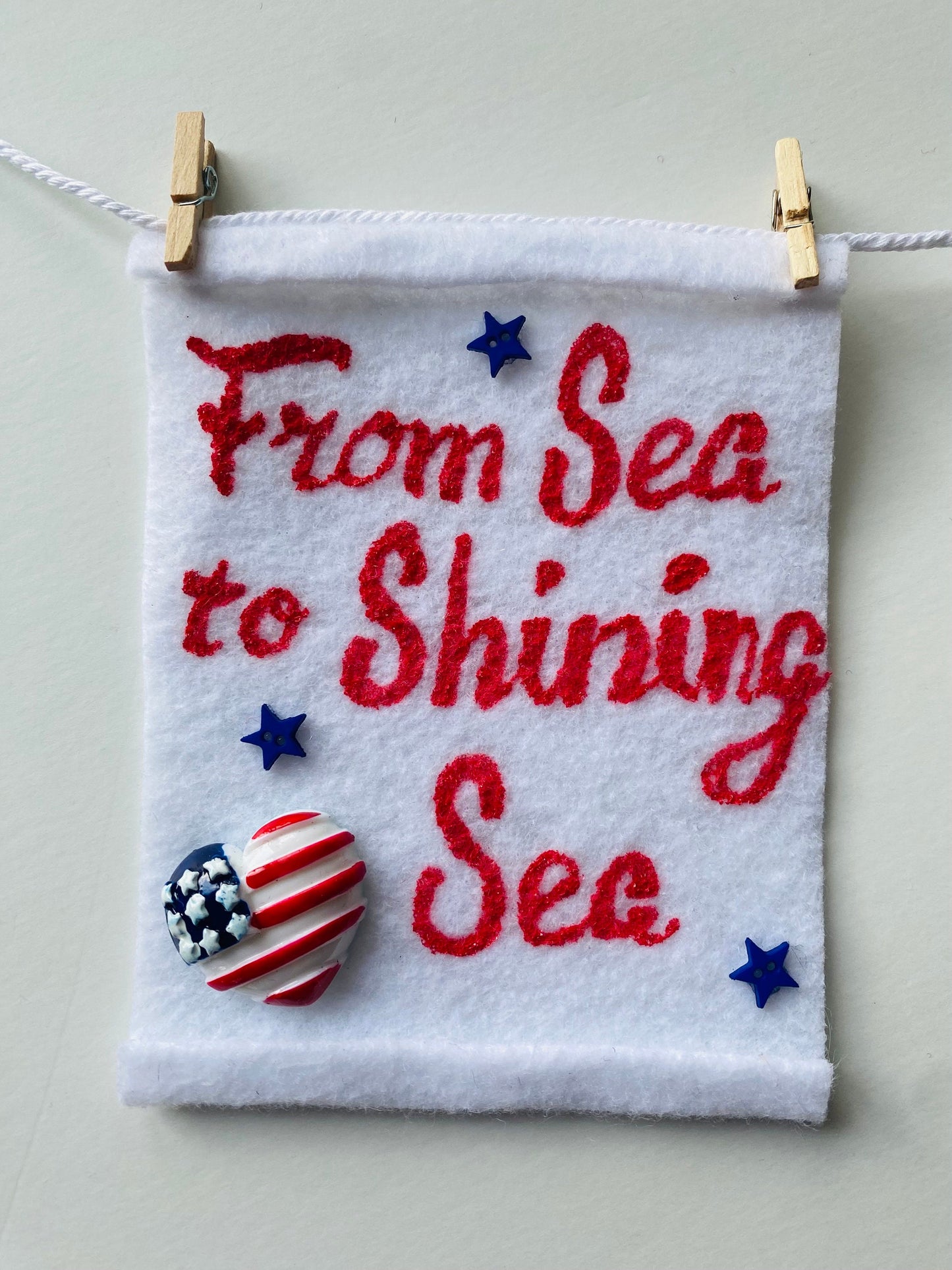 Patriotic God Bless America Banner, Miniature Felt Americana Dress Clothesline Bunting, Liberty Bell Garland, Wall Hanging Decor for July 4