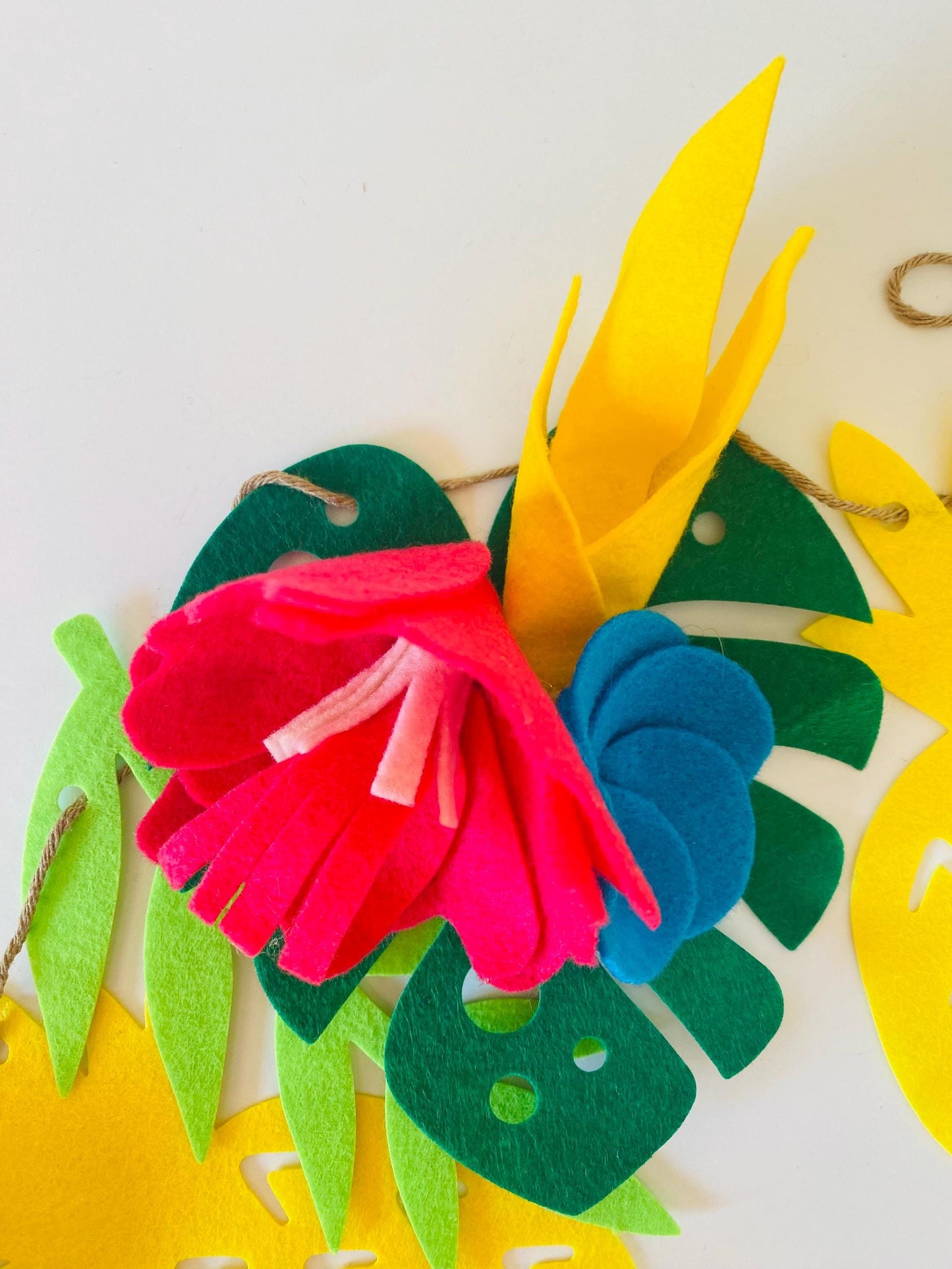 Tropical Hibiscus Pineapple and Monstera Leaf Felt Garland Summer Luau Banner Bunting Wall Hanging Decoration for Parties and Home Decor