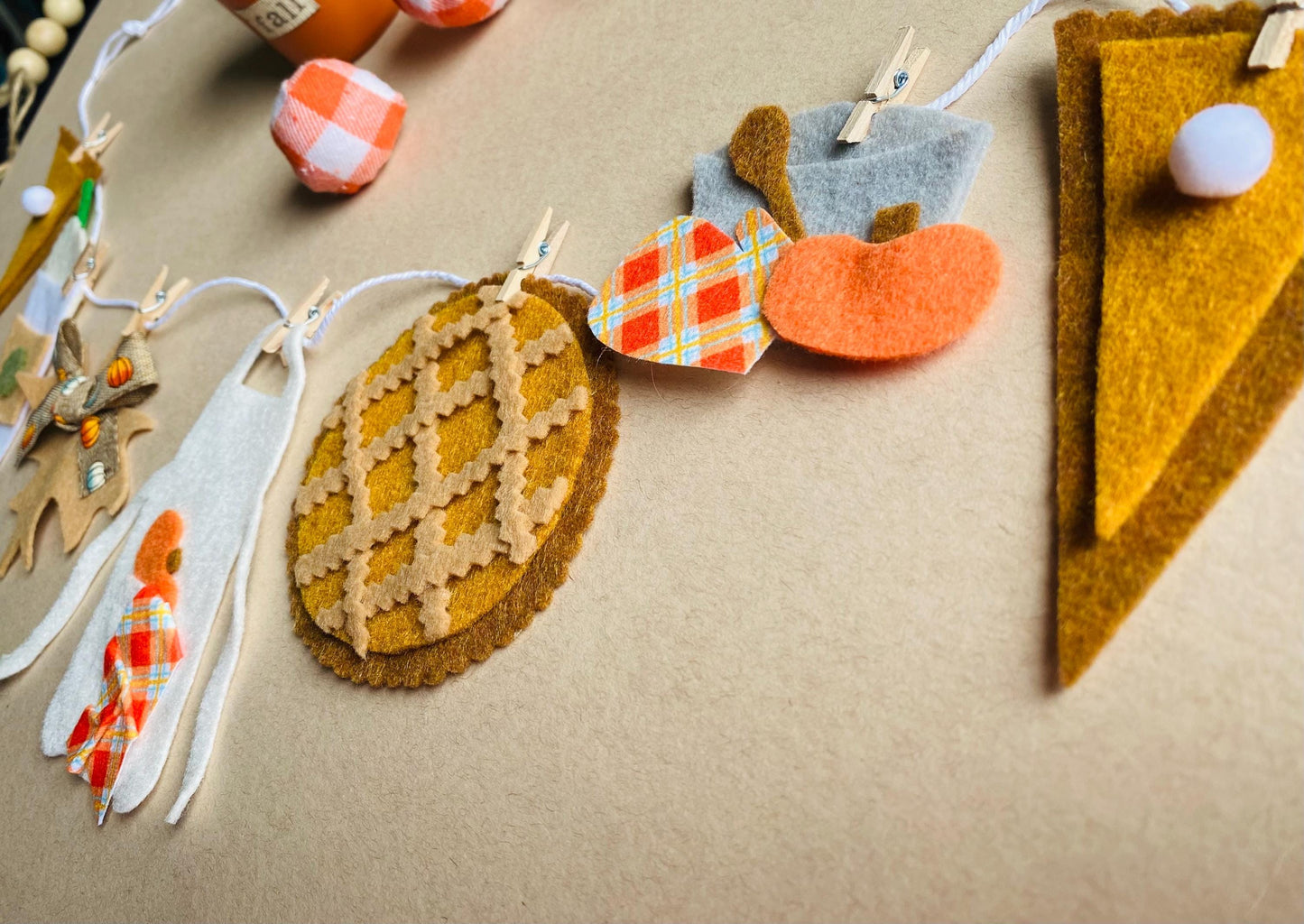 Fall Pumpkin Spice Miniature Clothesline Decoration Banner Garland Felt Bunting Autumn Harvest