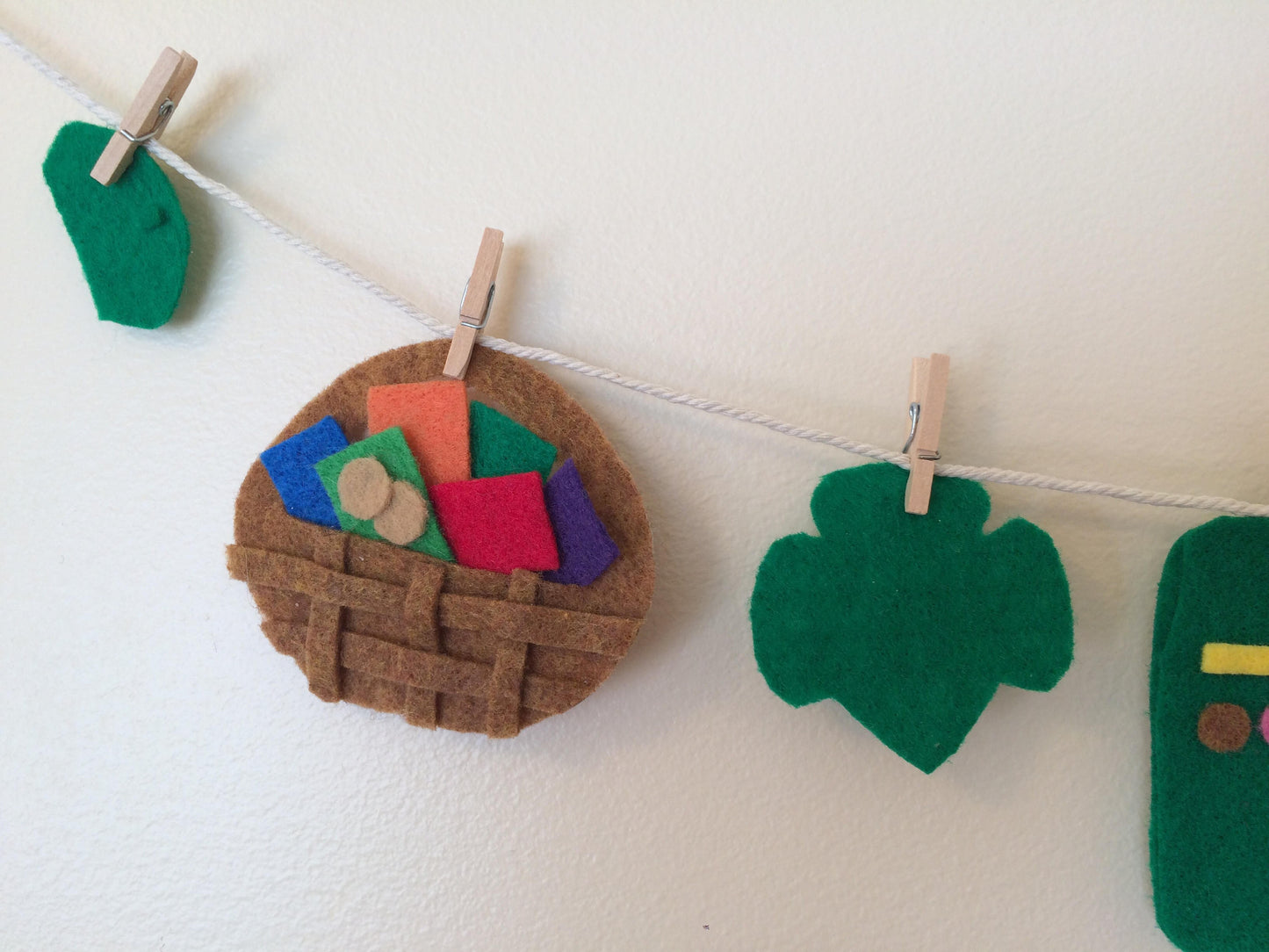 Girl Scout Miniature Felt Clothesline Decoration