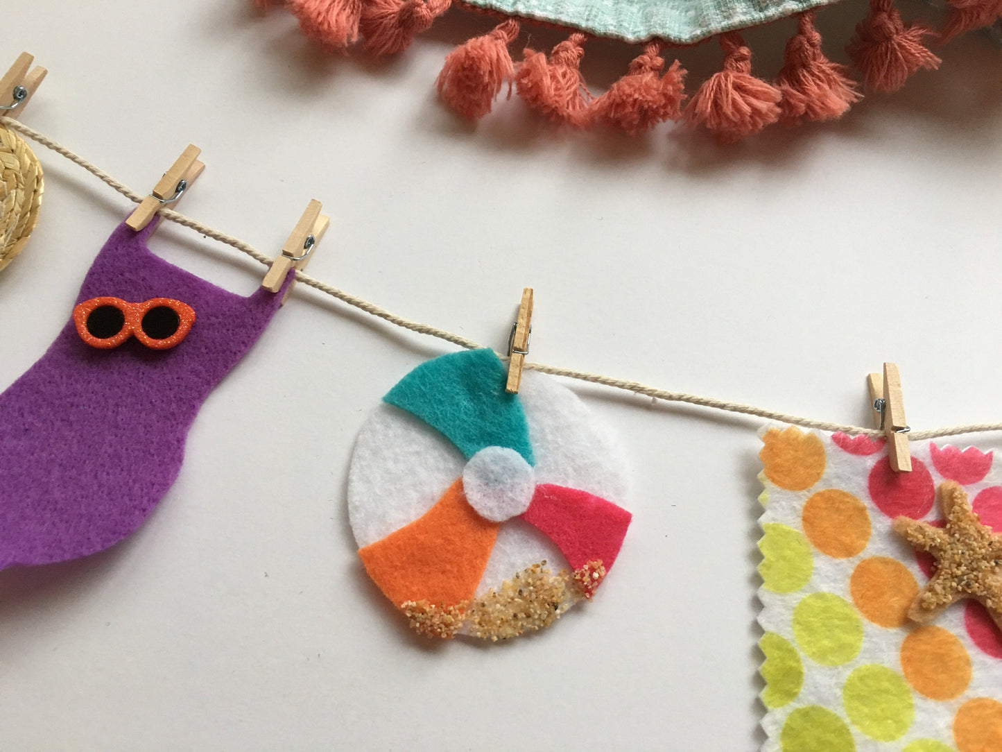 Beach Summer Felt Mini Clothesline Garland Wall Hanging Decoration