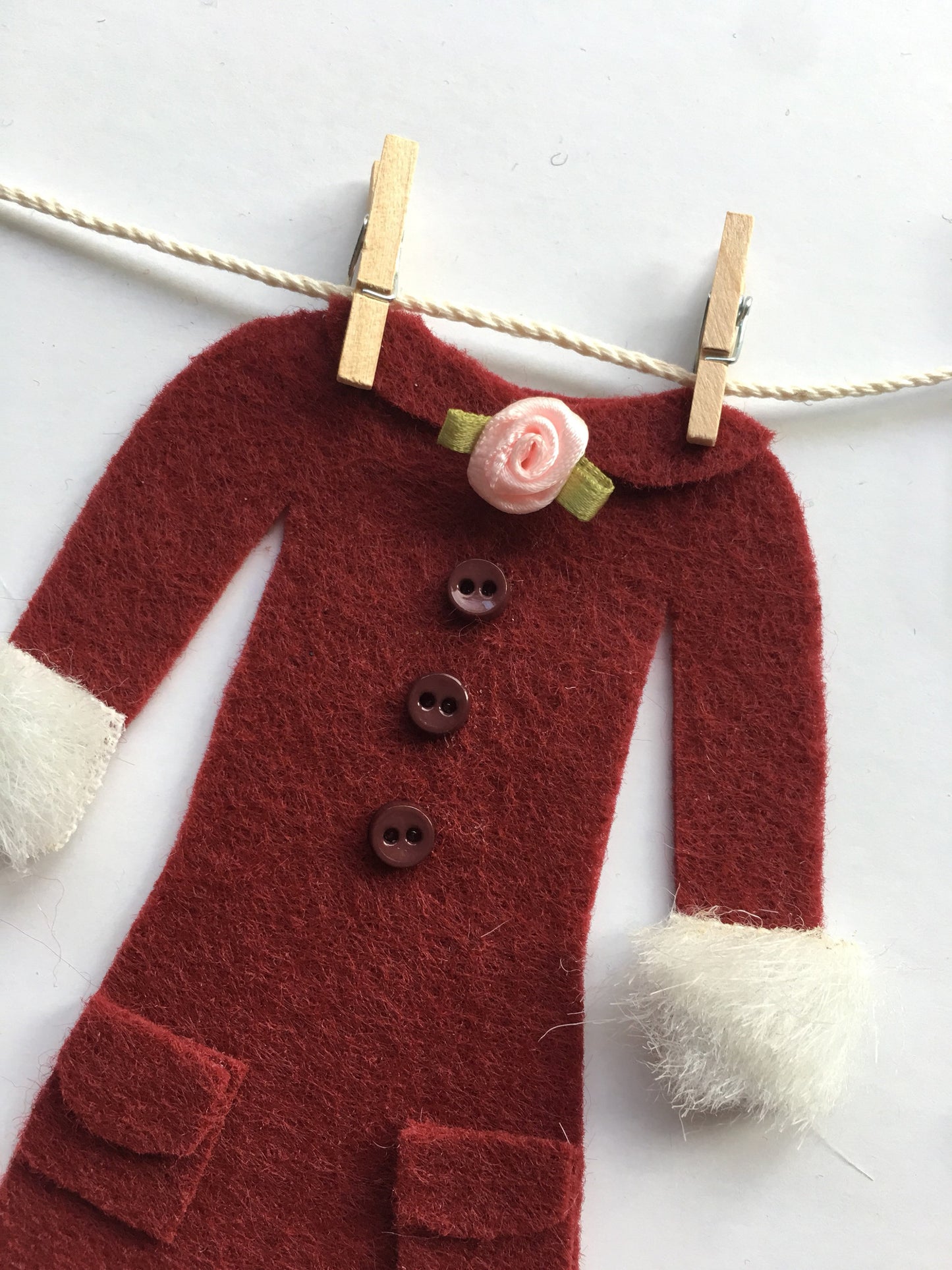 Old Fashioned Winter Miniature Felt Clothesline Garland Banner Bunting Wall Hanging Decoration