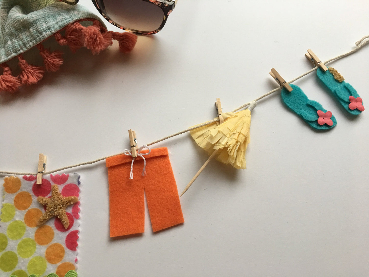 Beach Summer Felt Mini Clothesline Garland Wall Hanging Decoration