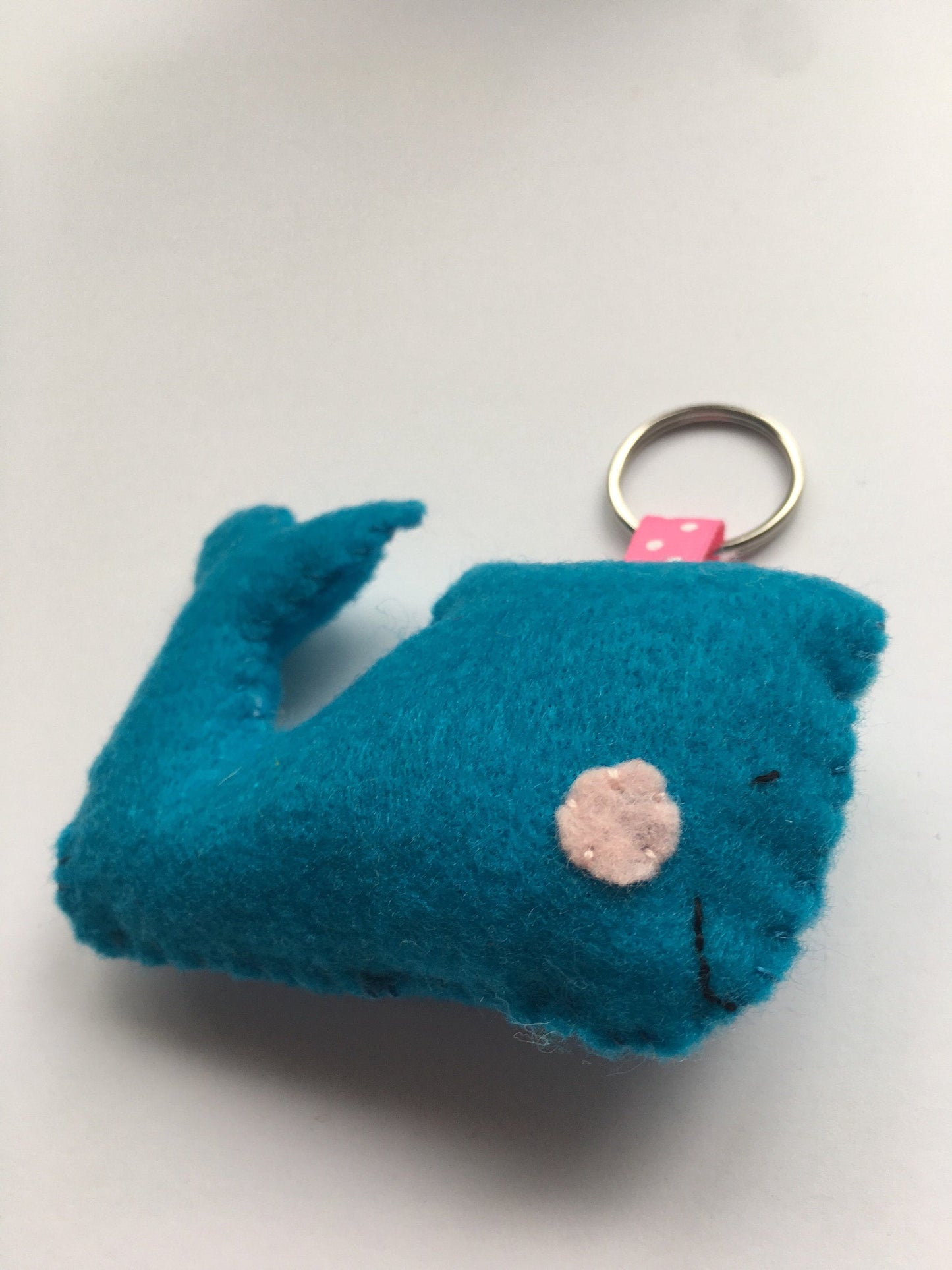 Whale Felt Keychain Kawaii Keychain Backpack Accesories Keychains for Kids Backpack Keychain Large Keychain