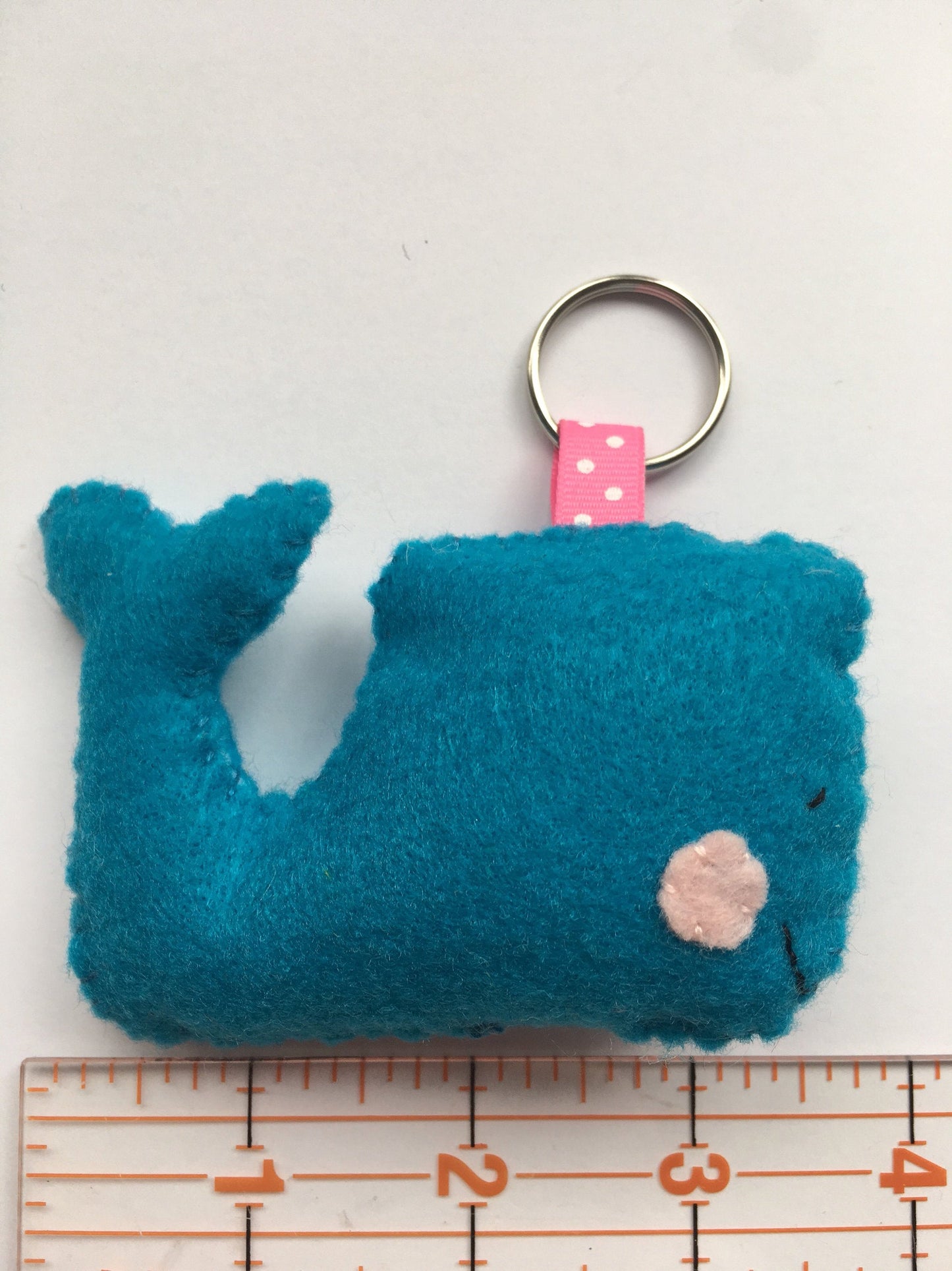 Whale Felt Keychain Kawaii Keychain Backpack Accesories Keychains for Kids Backpack Keychain Large Keychain