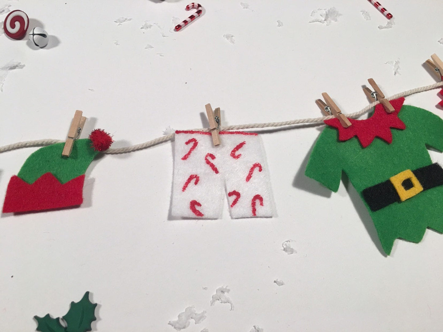 Elf Laundry Clothesline Christmas Decoration
