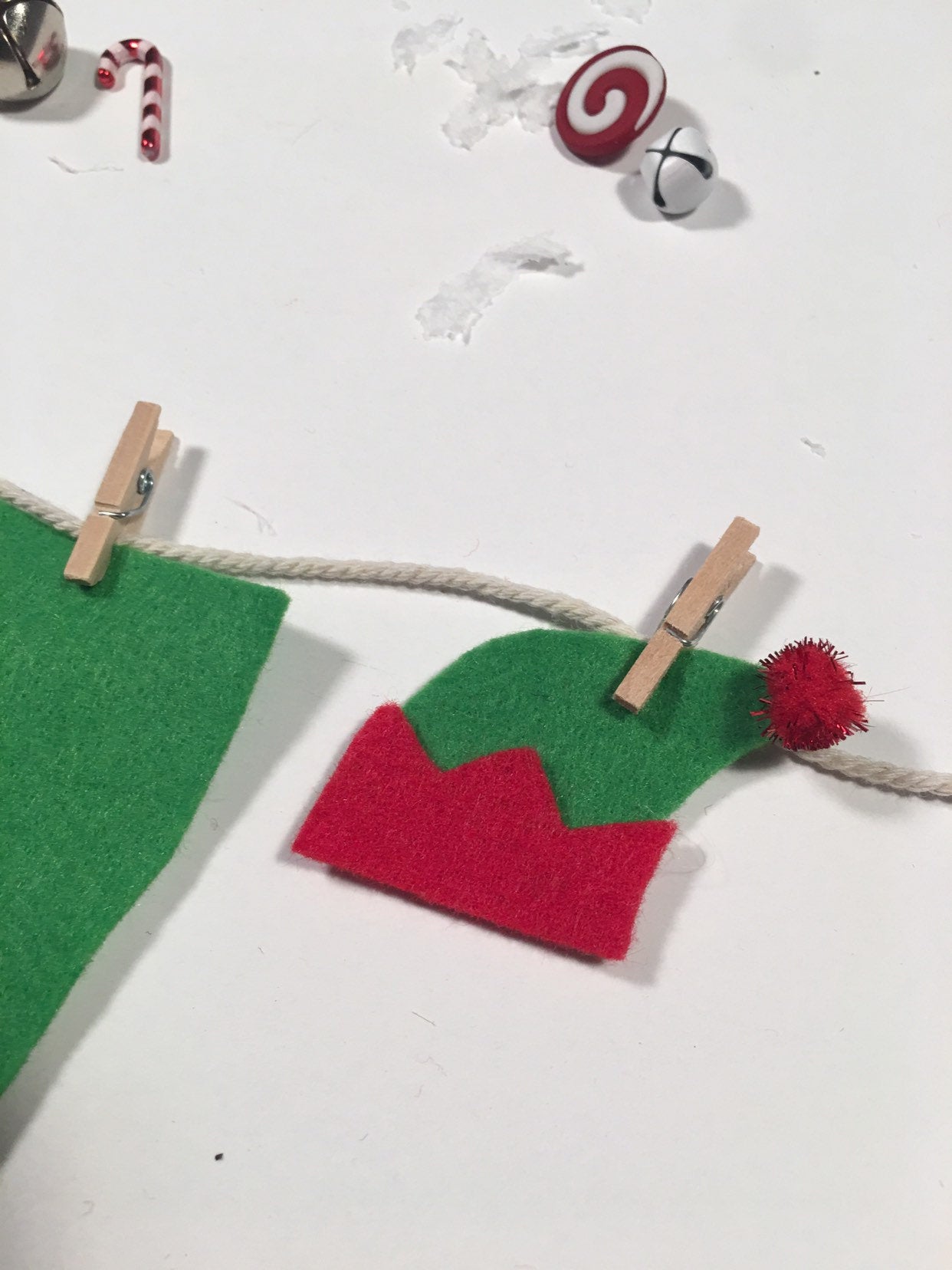 Elf Laundry Clothesline Christmas Decoration