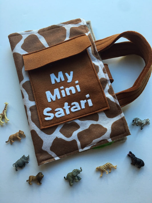 Travel Safari Miniature Felt Playmat with Safari Animal Toys