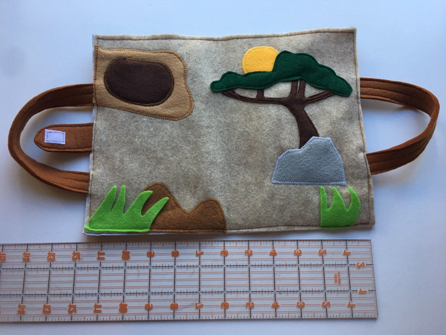 Travel Safari Miniature Felt Playmat with Safari Animal Toys
