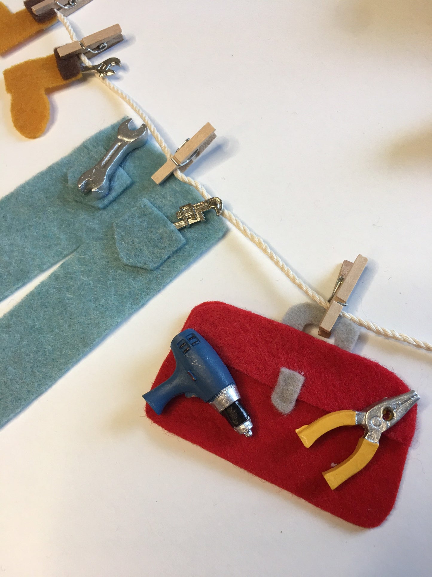 Tool Man Felt Miniature Clothesline Banner Garland Decoration Wall Hanging for Father’s Day