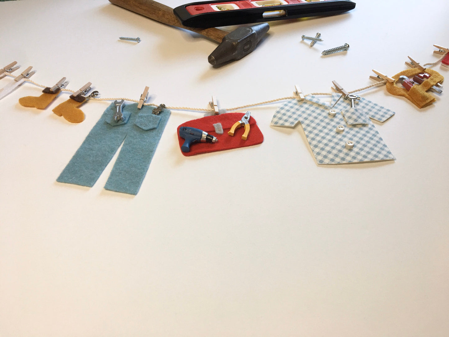 Tool Man Felt Miniature Clothesline Banner Garland Decoration Wall Hanging for Father’s Day