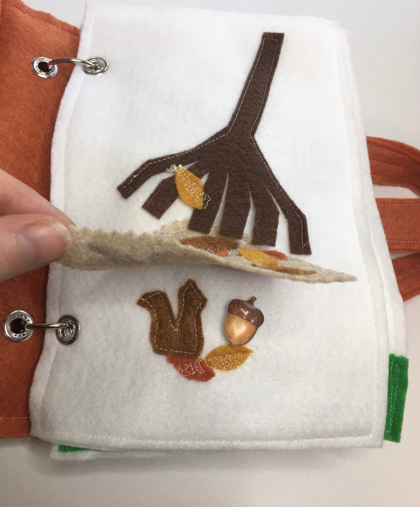 My Fall Thanksgiving Felt Mini Quiet Book