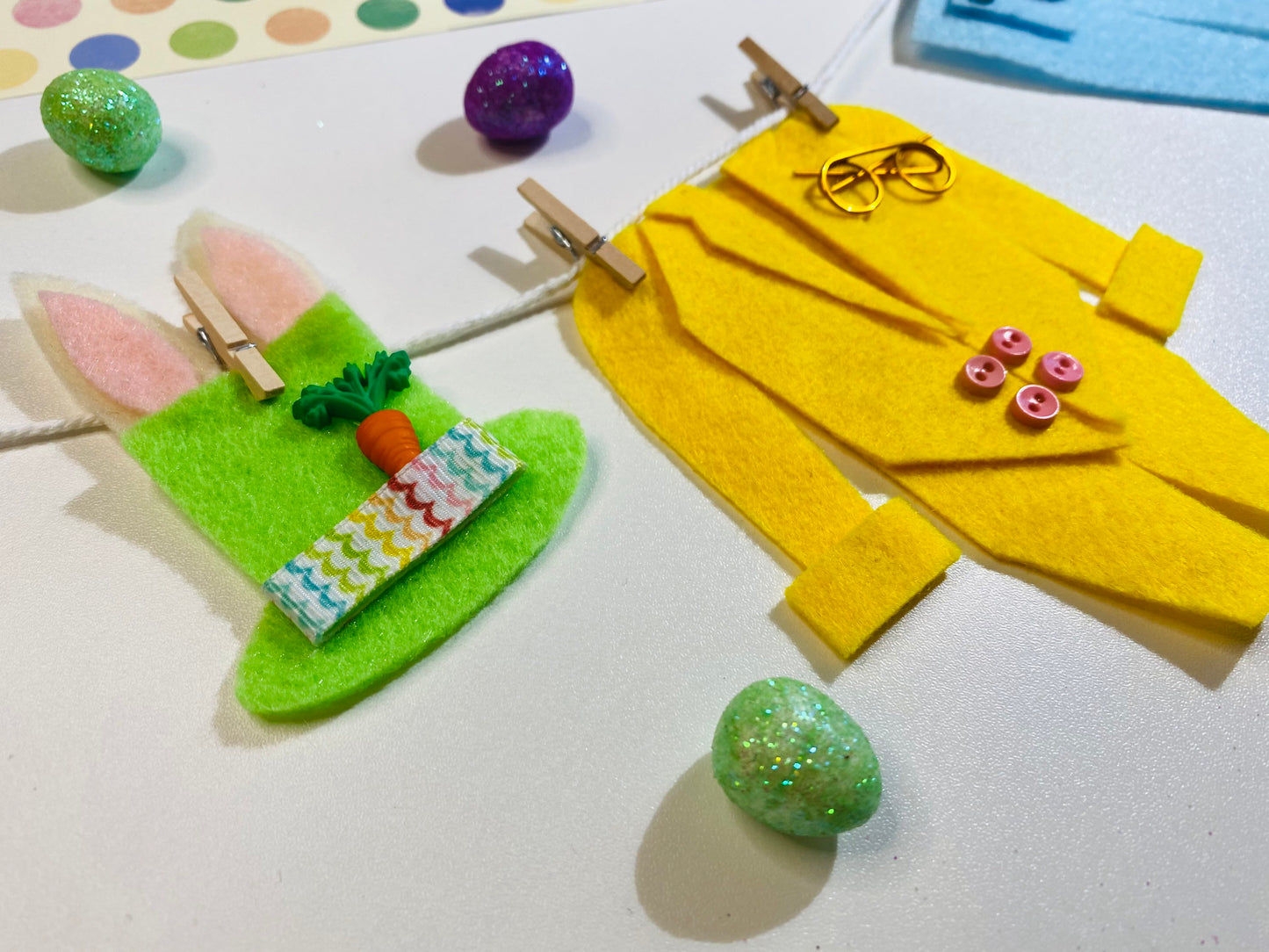 Peter Cottontail Easter Bunny Miniature Felt Clothesline Banner Garland Bunting Wall Hanging Decoration