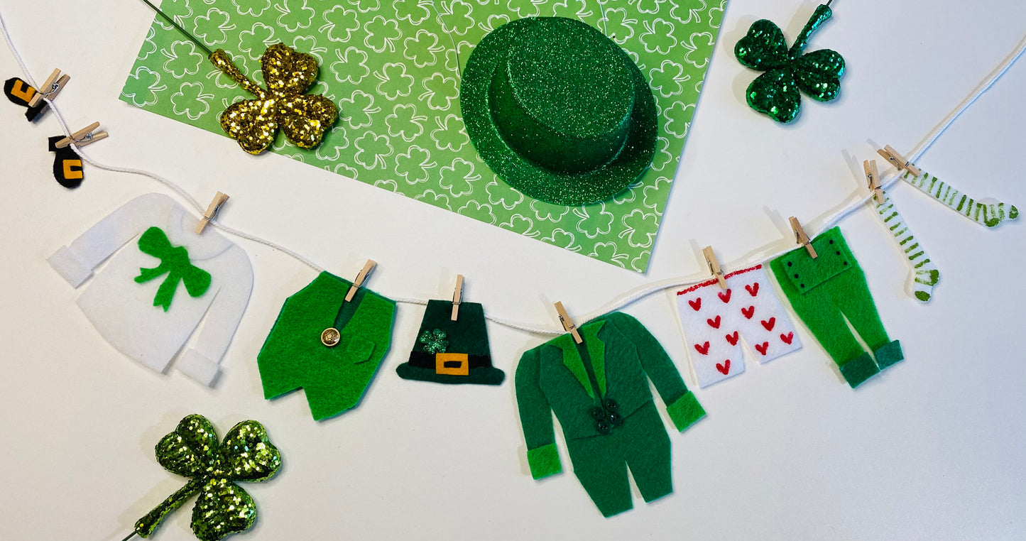 Leprechaun Man & Woman Clothesline Set of 2 Miniature Felt Clothesline Banner Garland Bunting Wall Hanging Decorations for St. Patrick’s Day