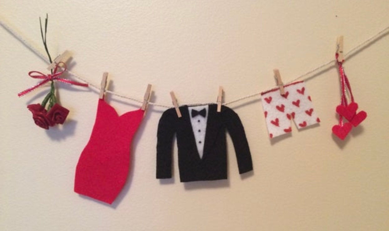 St. Patrick’s Day and Valentine’s Day Set of 2 Miniature Felt Clothesline Banner Garland Bunting Wall Hanging Decoration