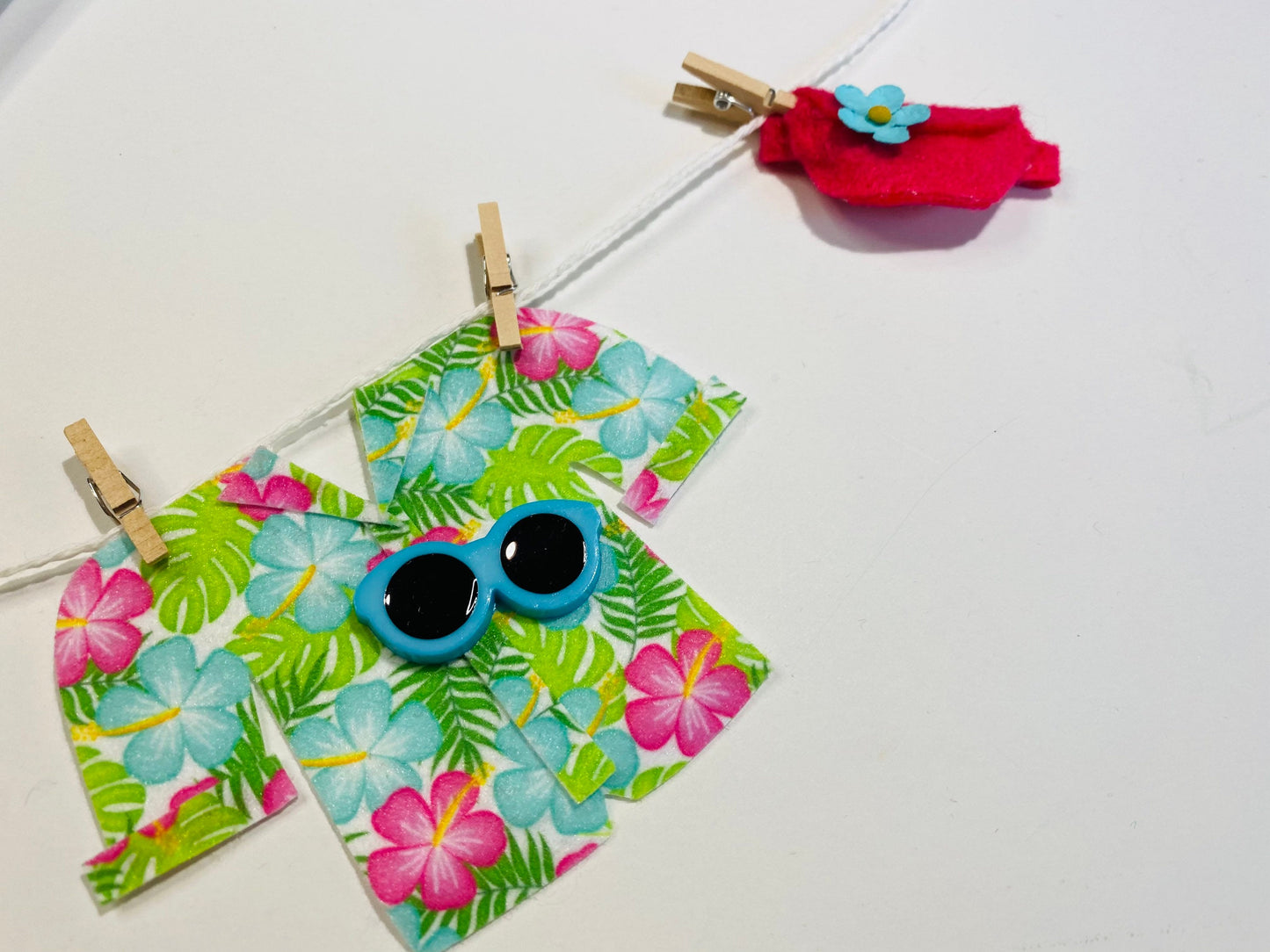 Traveler's Miniature Felt Clothesline Tourist Banner Jetsetter’s Garland Bunting Wall Hanging Decoration for Bon-voyage Party