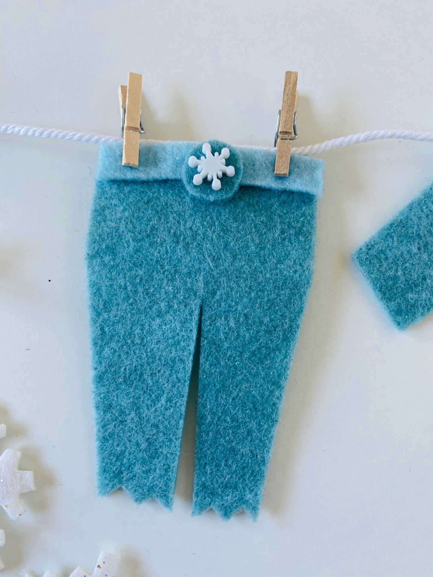 Jack Frost Miniature Felt Clothesline Banner Garland Bunting Wall Hanging Decoration for Winter