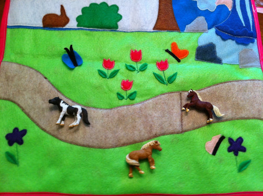 Felt Play Mat: A Roll-Up Pony Themed Felt Board for Children Including Horse Toys