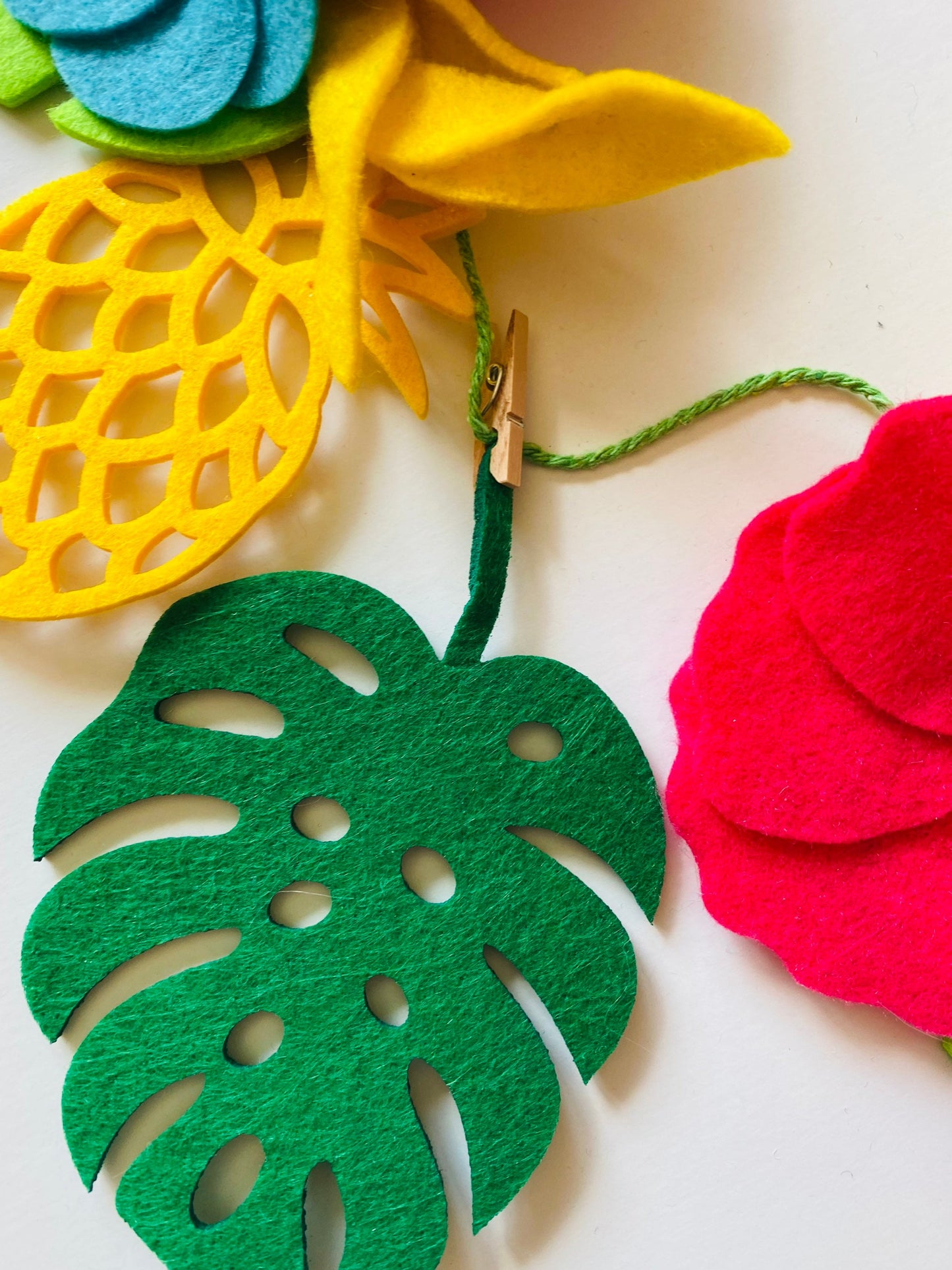 Tropical Hibiscus Pineapple and Monstera Leaf Felt Garland Summer Luau Banner Bunting Wall Hanging Decoration for Parties and Home Decor