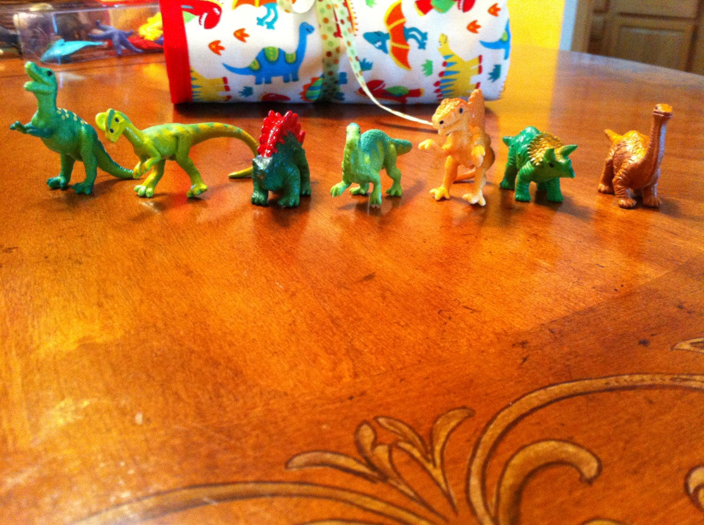Dinosaur Playmat: Felt Mat with Dinosaur Toys
