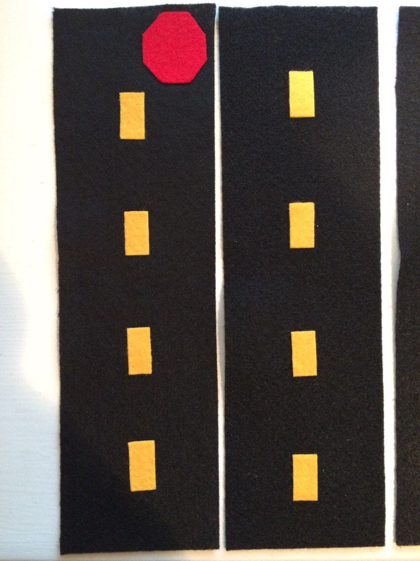 Felt Road Pieces with Stop Sign and Stoplight