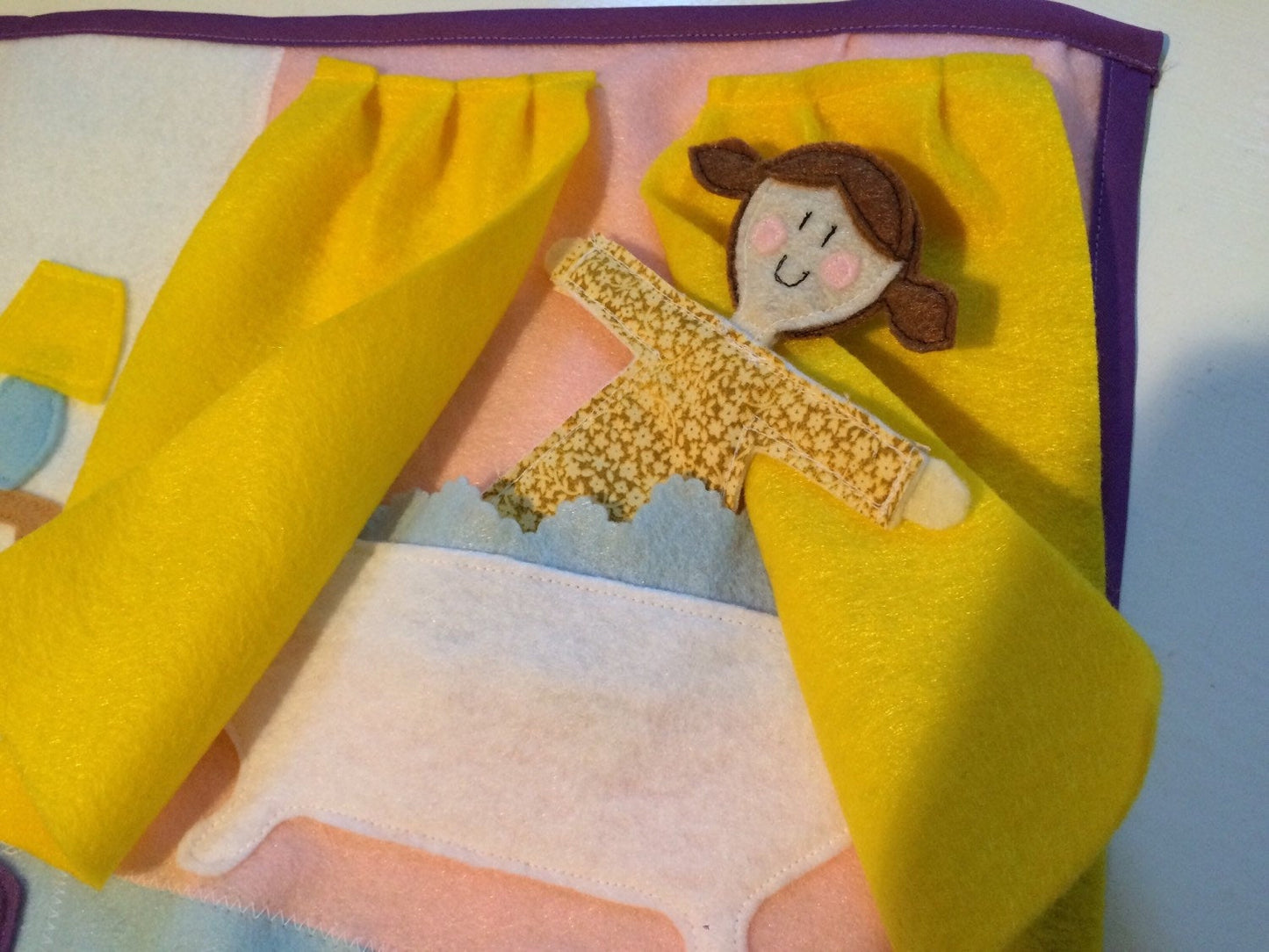 Felt Dollhouse Playmat with Felt Doll