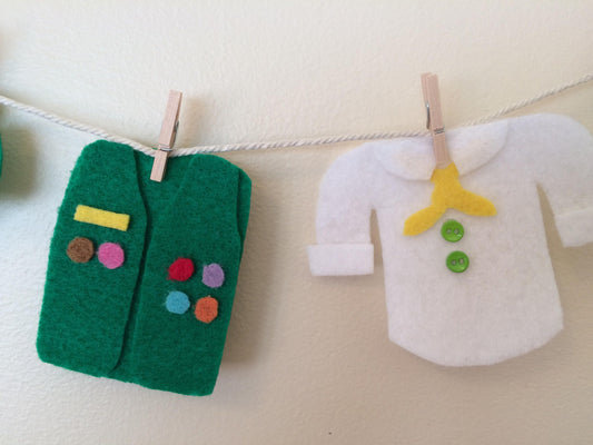 Girl Scout Miniature Felt Clothesline Decoration