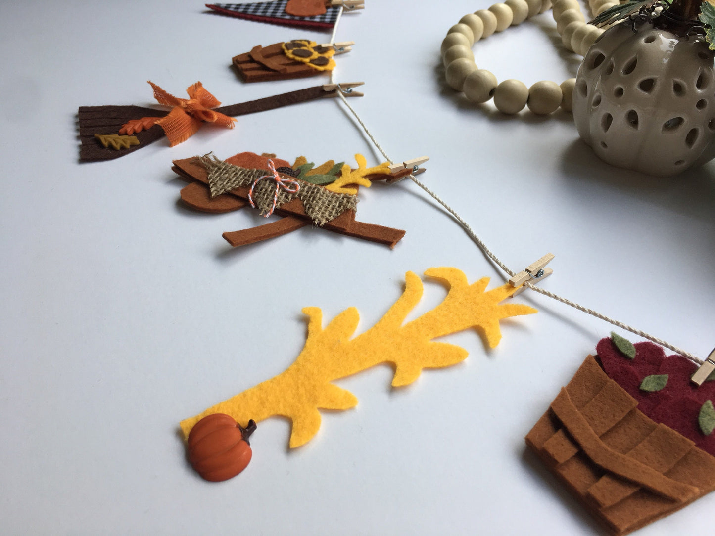 Autumn Fall Harvest Miniature Felt Clothesline Banner Bunting Garland Home Decoration Wall Hanging