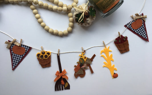 Autumn Fall Harvest Miniature Felt Clothesline Banner Bunting Garland Home Decoration Wall Hanging