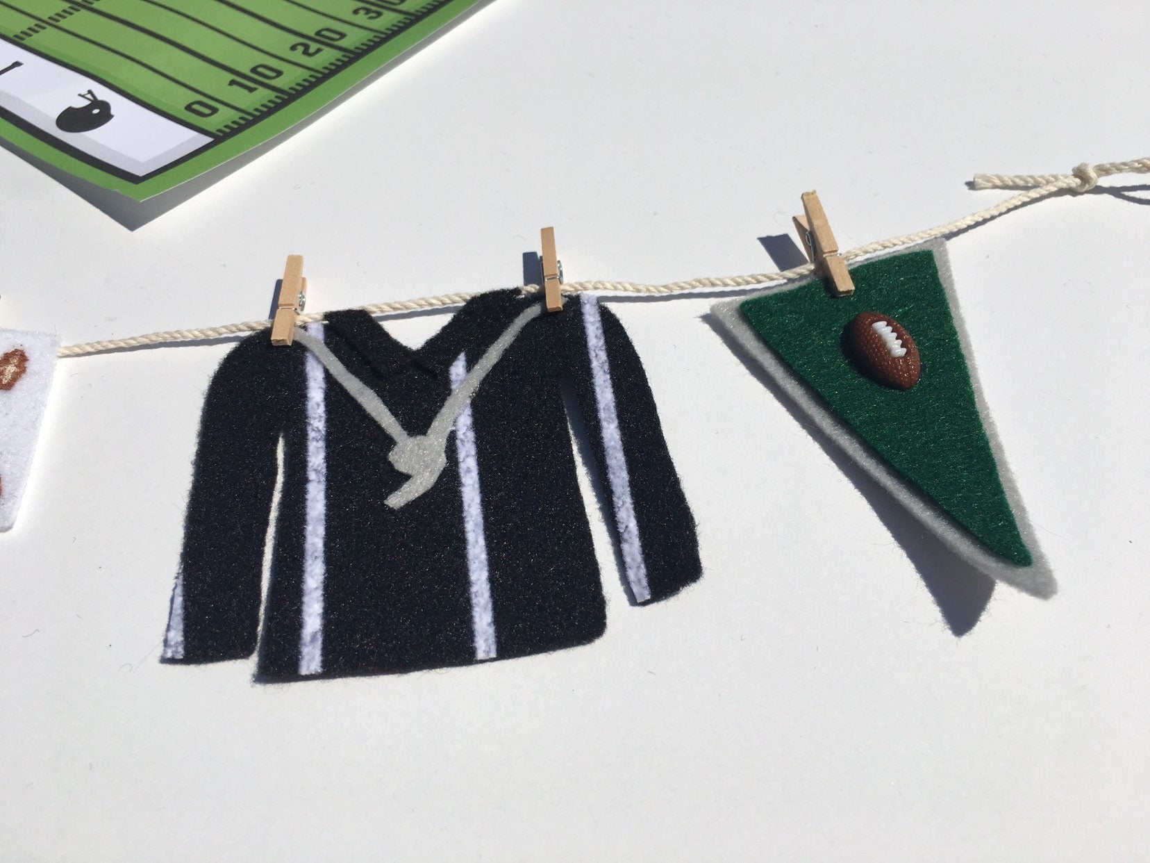 Miniature Felt Football Player's Clothesline Football Banner Garland Bunting Decoration Wall Hanging