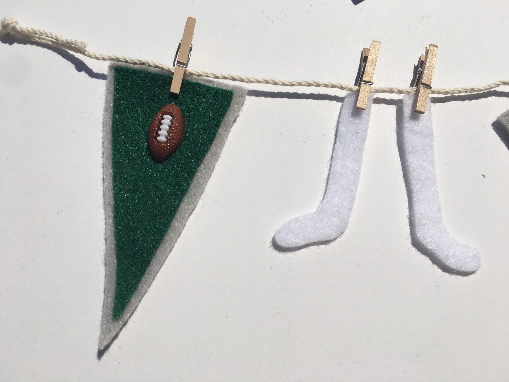 Miniature Felt Football Player's Clothesline Football Banner Garland Bunting Decoration Wall Hanging