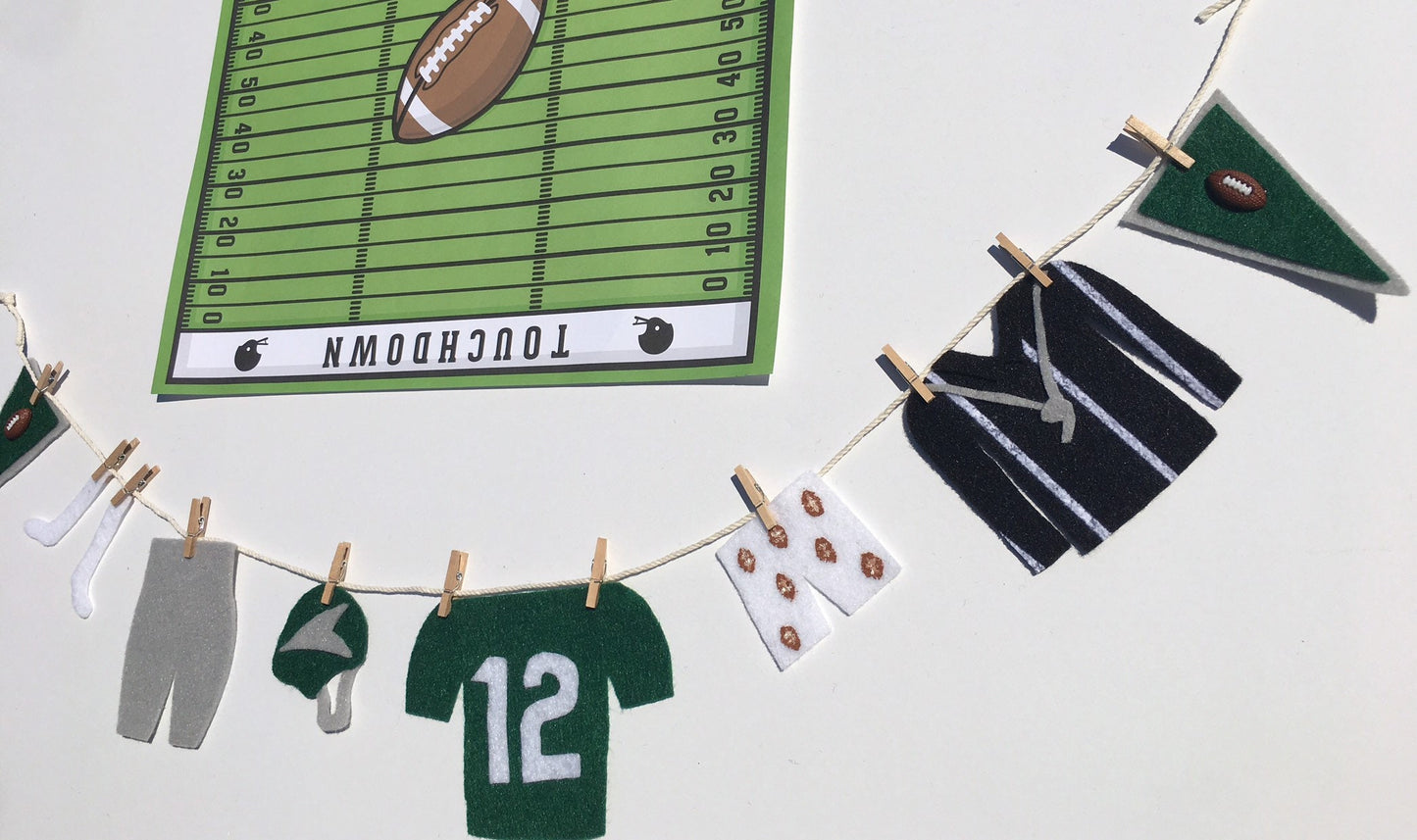 Miniature Felt Football Player's Clothesline Football Banner Garland Bunting Decoration Wall Hanging