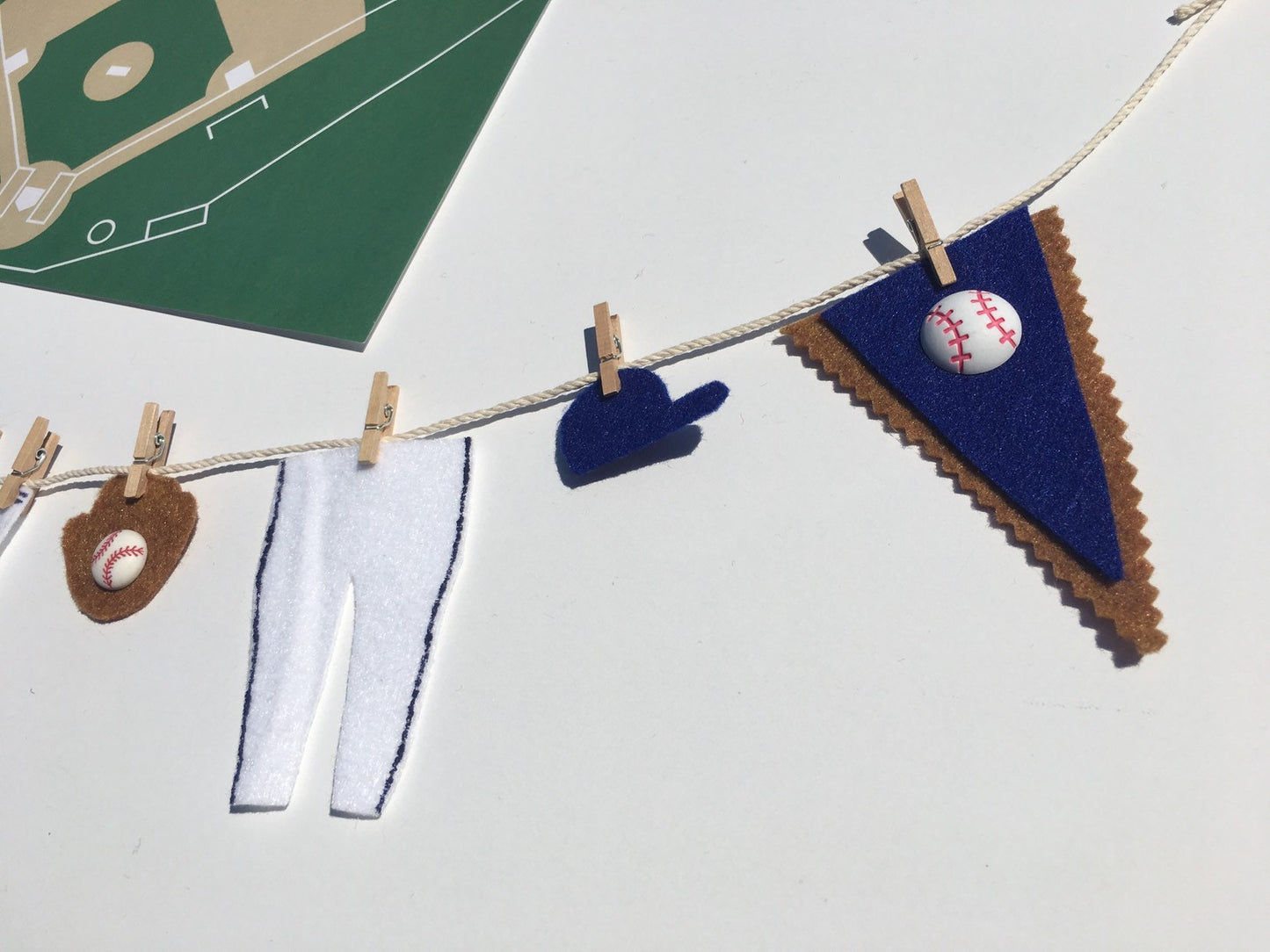 Miniature Felt Baseball Player's Clothesline Banner Bunting Garland Decoration Wall Hanging