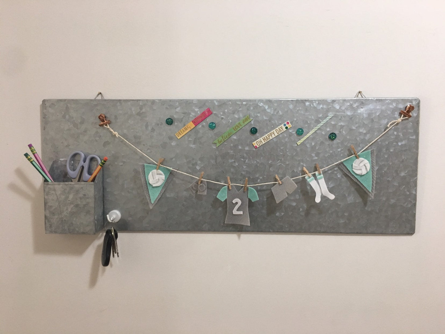 Miniature Felt Volleyball Player's Clothesline Decoration Vollyball Banner Bunting Garland Wall Hanging