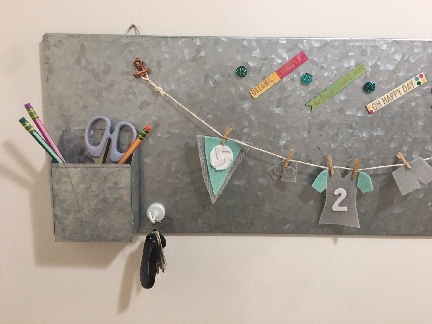 Miniature Felt Volleyball Player's Clothesline Decoration Vollyball Banner Bunting Garland Wall Hanging