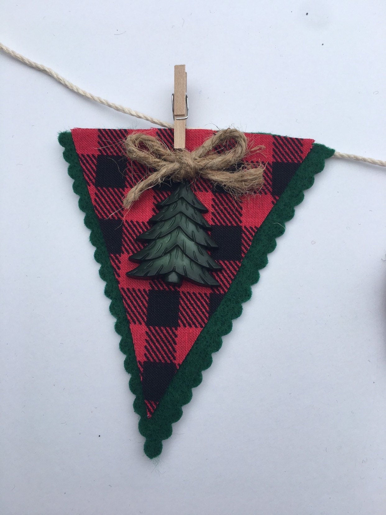 Cozy Cabin in the Woods Miniature Winter Christmas Banner Clothesline Bunting Garland Decoration